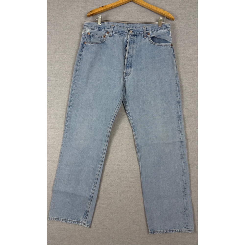 Vintage Levis 501 Jeans Mens 33x28 Light Wash Straight Leg Made in USA 501-0134
